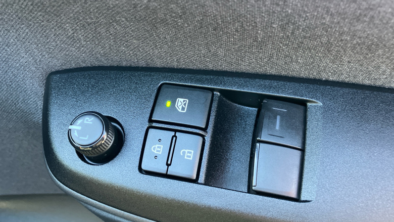 Toyota Yaris 1.5 Hybrid Icon 5dr CVT Hybrid Hatchback